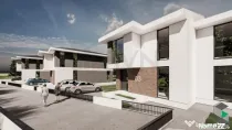 Casa cu 5 camere tip duplex