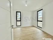 Casa cu 5 camere tip duplex