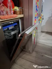 Apartament 2 camere, 51mp, balcon, parcare, zona Sub Cetate