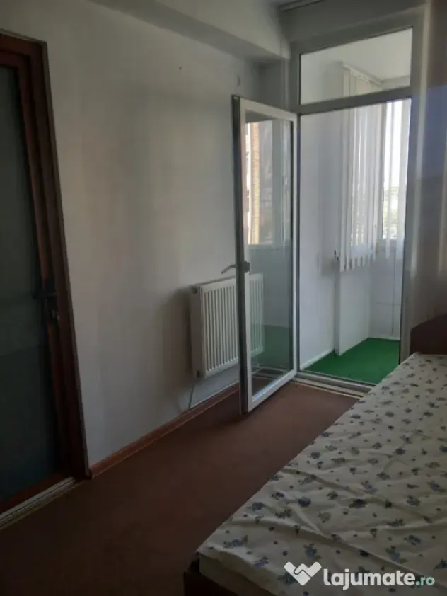 Apartament 3 camere | 75 mp | Piața Victoriei | Etaj 2 | Se