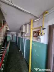 Gara mangaliei-apartament 2 camere decomandat 52 mp 