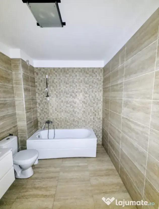 Apartament cu 2 camere, parter, la cheie, zona Eroilor!