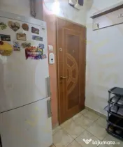 Apartament de 2 camere Pitești et.1 zona Piață Razboeni!