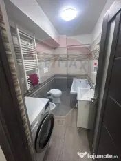 Apartament 3 camere cu boxă și loc de parcare strada Tr... 