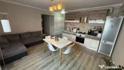 Apartament 3 camere cu boxă și loc de parcare strada Tr... 