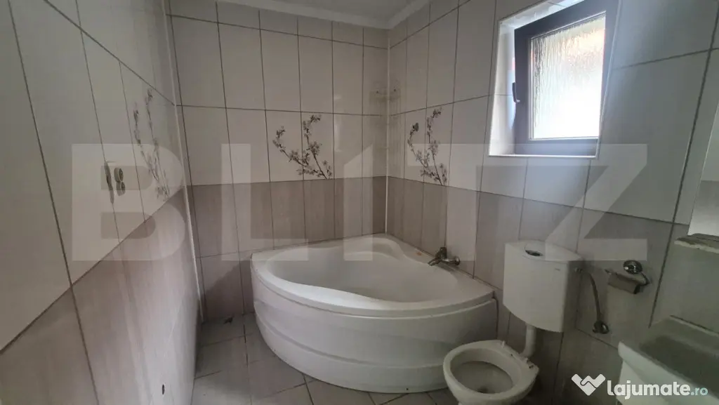 Casa de vanzare, 120 mp, teren 2918 mp, in Doba