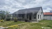 Casa de vanzare, 120 mp, teren 2918 mp, in Doba 