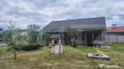 Casa de vanzare, 120 mp, teren 2918 mp, in Doba 