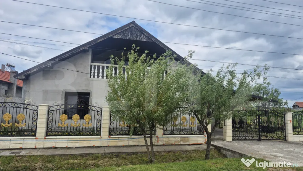 Casa de vanzare, 120 mp, teren 2918 mp, in Doba