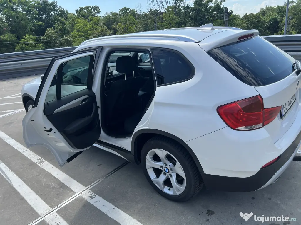 BMW X1 X-Line xDrive 4x4 12 2011 2.0d 143 CP ,Alb Perlat