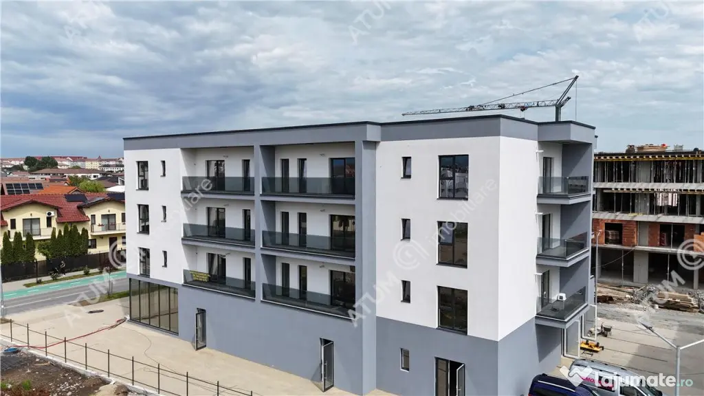 Apartament 3 camere 2 bai si balcon la etajul 1 in Selimbar