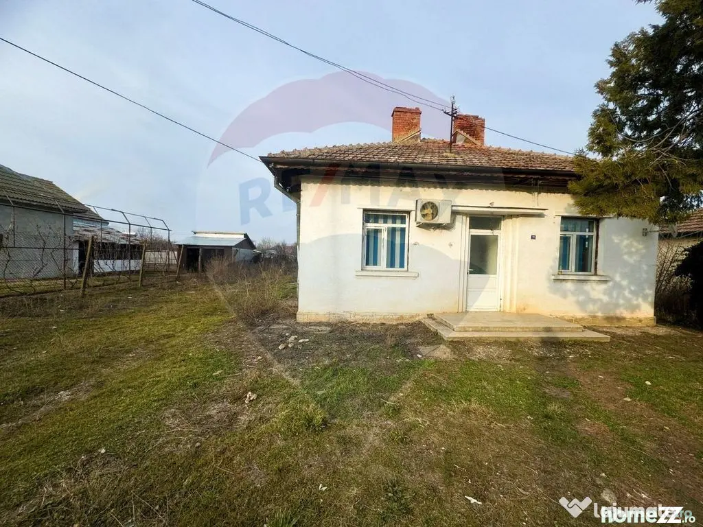Comision 0%! Casa / Spațiu comercial + teren 972 mp