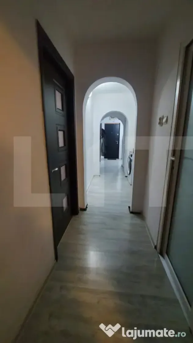Apartament decomandat, 3 camere, 67 mp I zona garii I mobila
