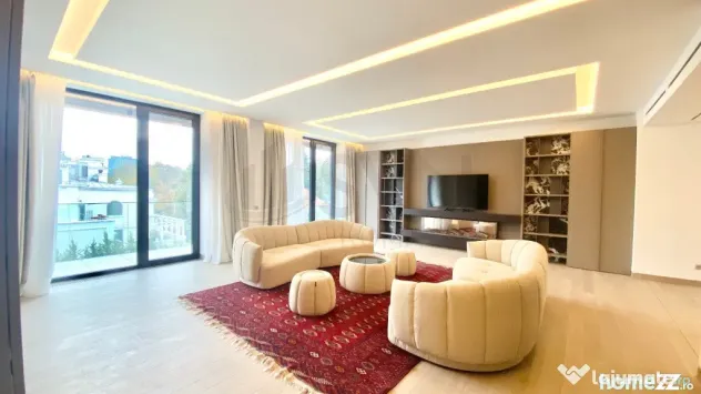 Apartament 5 camere I 241 mp utili I 2 locuri de parcare ...