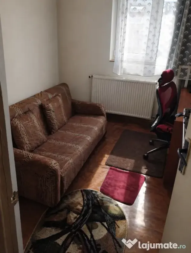 Vând apartament 3 camere, Retezat, cartier Manaștur