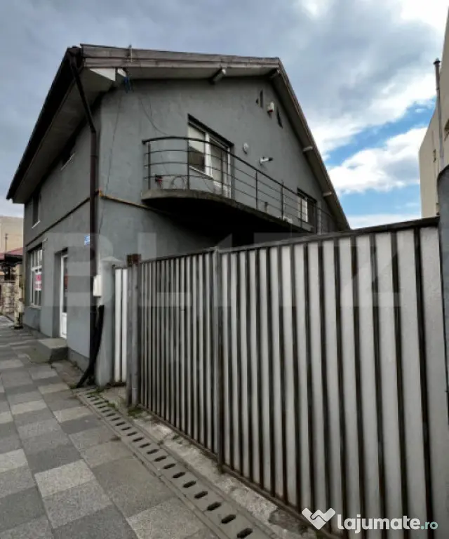 Spațiu comercial de închiriat, 195 mp utili, 500 mp teren,