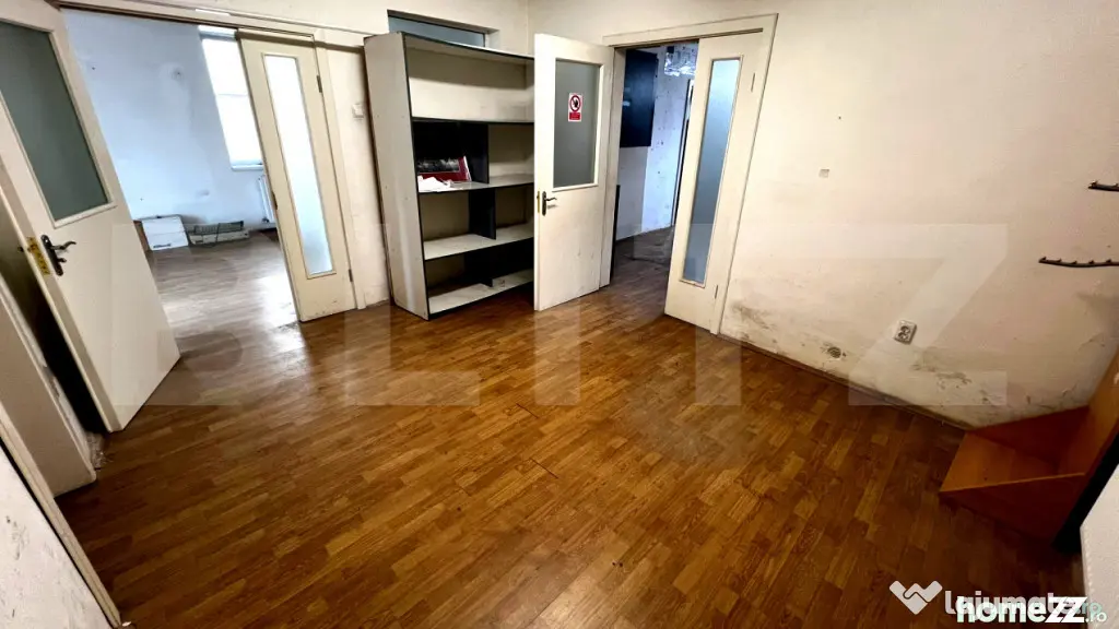 Spațiu comercial de închiriat, 195 mp utili, 500 mp teren, - Alba Iulia (Alba)