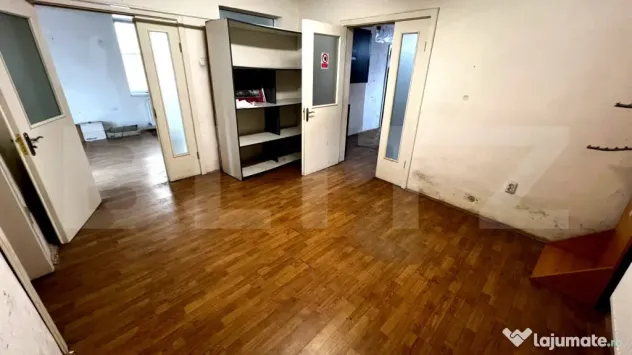 Spațiu comercial de închiriat, 195 mp utili, 500 mp teren,