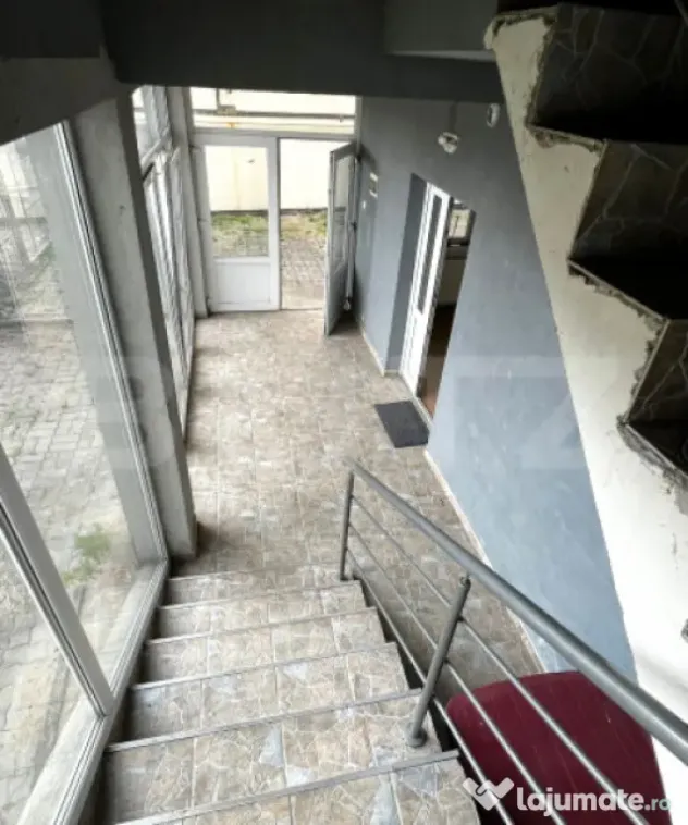 Spațiu comercial de închiriat, 195 mp utili, 500 mp teren,
