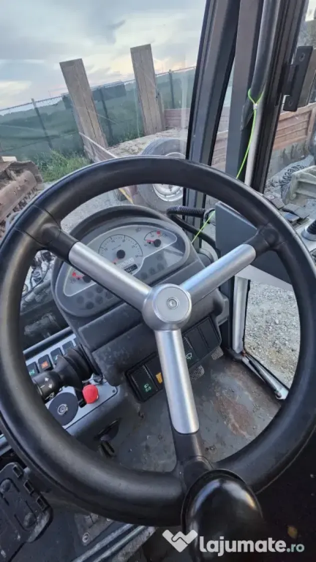 Boschung pony p4t 4x4 – 2014 – utilaj municipal multifuncțional