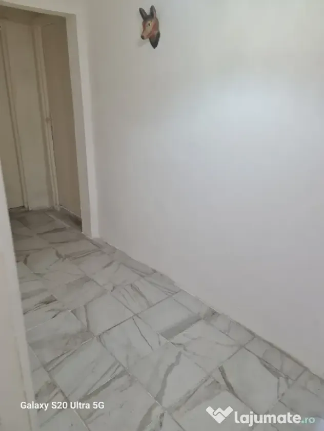 Inchiriez ap cu 3 cam Circumvalatiunii Timisoara