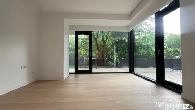 Apartament de inchiriat birou Aviatorilor l Terasa si gra...