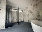 Apartament de inchiriat Aviatorilor l Terasa si gradina 2...