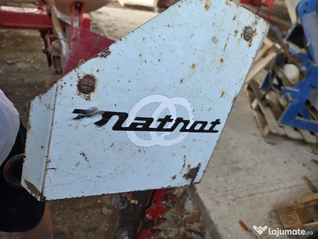 Vand cutit lateral pentru taiat Rapita