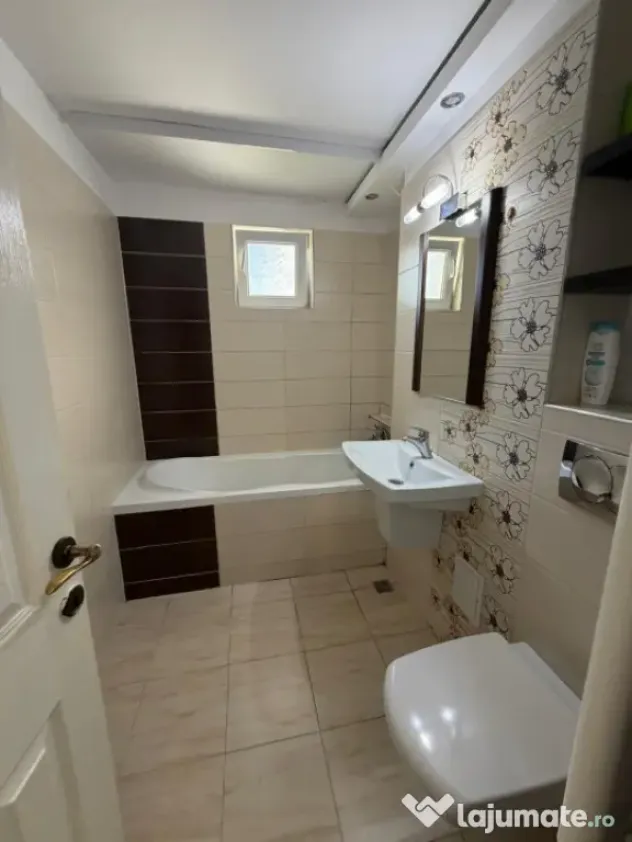 Apartament 2 camere , etj 1, Radauti