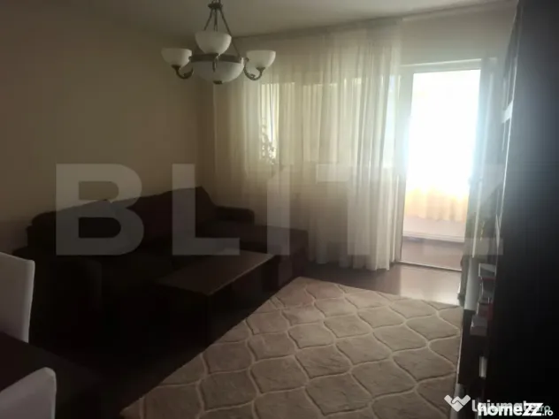 Apartament 3 camere, 77 mp, zona Micro 5 - Targoviste (Dambovita)