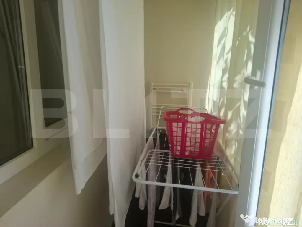 Apartament 3 camere, 77 mp, zona Micro 5 - Targoviste (Dambovita)