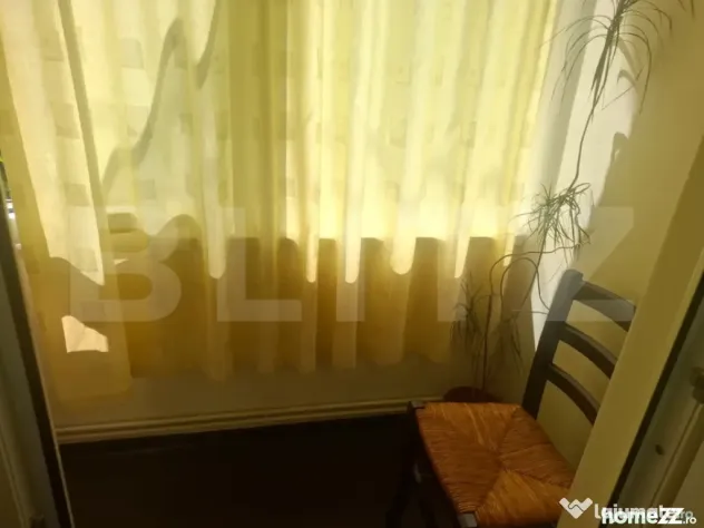 Apartament 3 camere, 77 mp, zona Micro 5 - Targoviste (Dambovita)