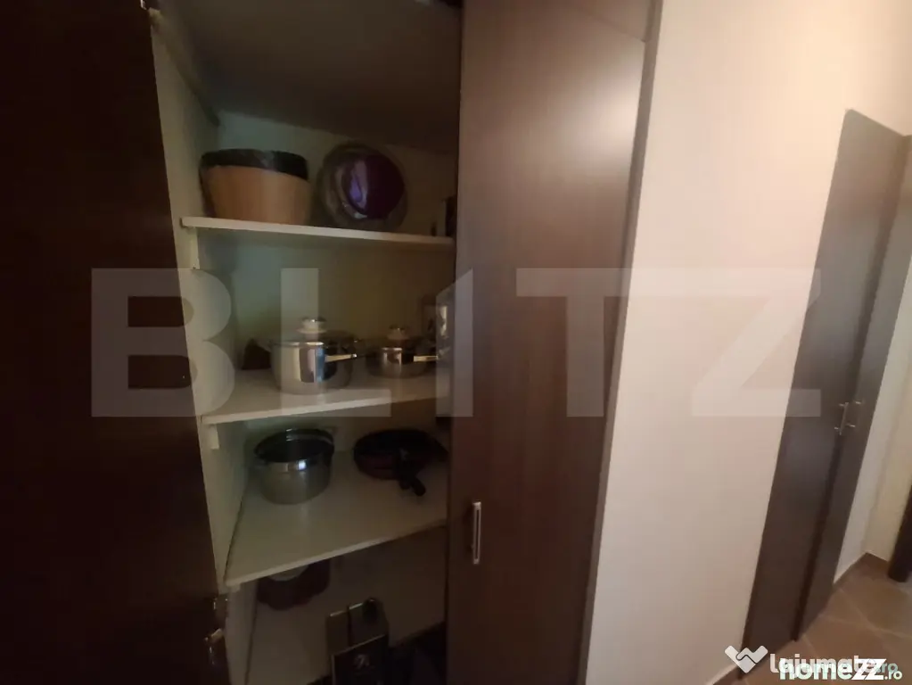 Apartament 3 camere, 77 mp, zona Micro 5 - Targoviste (Dambovita)