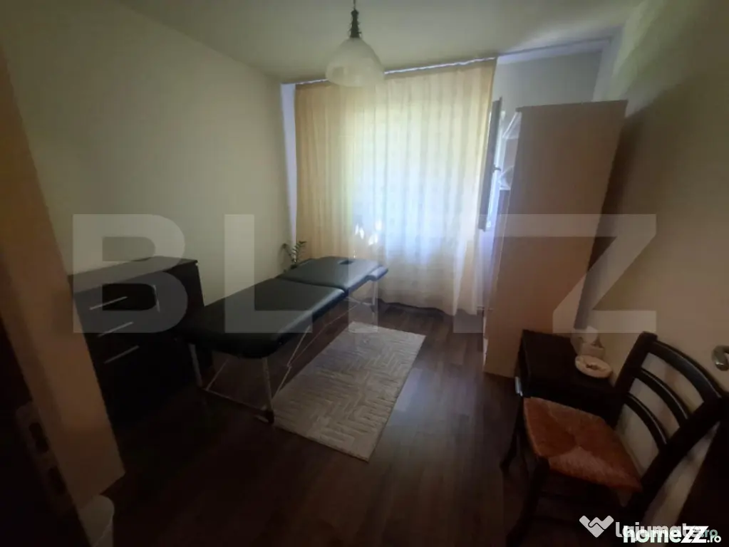 Apartament 3 camere, 77 mp, zona Micro 5 - Targoviste (Dambovita)