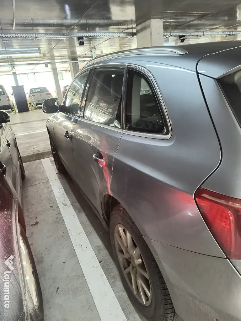 Audi Q5-Ma vinde desi sunt foarte buna!