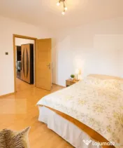 Două Case, O Singură Proprietate – 688 mp Teren