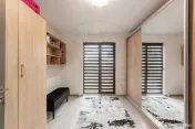 Casă modernă cu 3 dormitoare și 2 băi | Ștefănești-A 