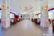 Spatiu comercial 1900 mp construiți, 3 niveluri, complet...