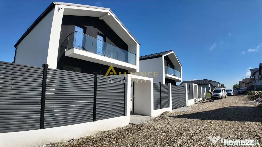 Casa individuala P 1E ~ 4 camere 2 bai ~ teren 300mp ~ Str M