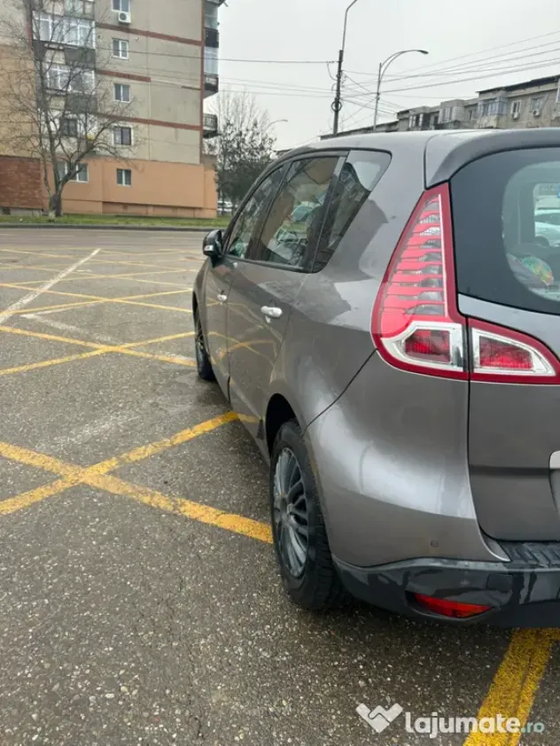 Renault Scenic 3 an 2012