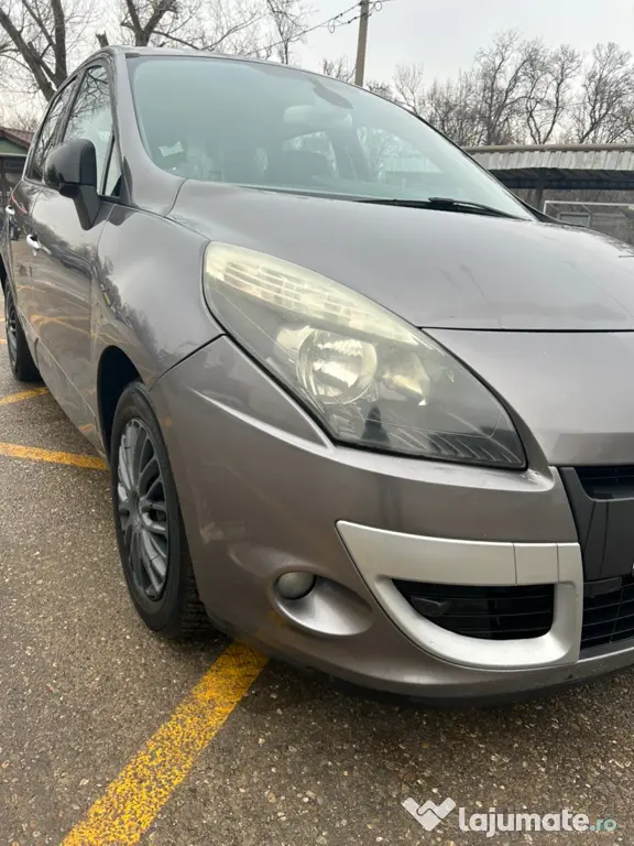 Renault Scenic 3 an 2012