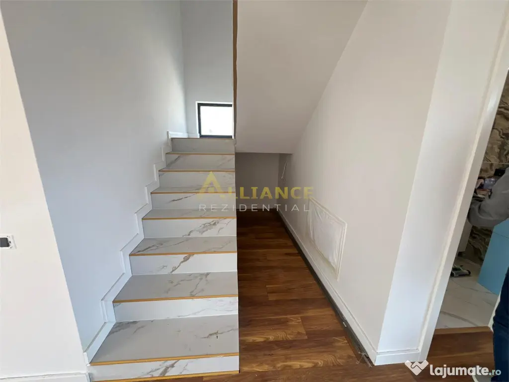 Vila Individuala - 4 camere - 3 bai-teren -320-600 M de STV