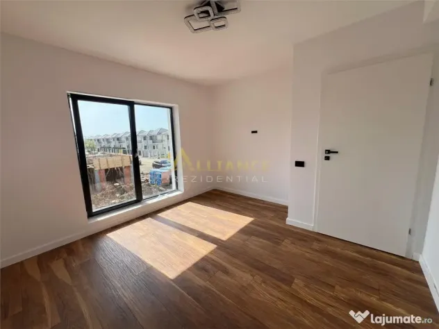 Vila Individuala - 4 camere - 3 bai-teren -320-600 M de STV