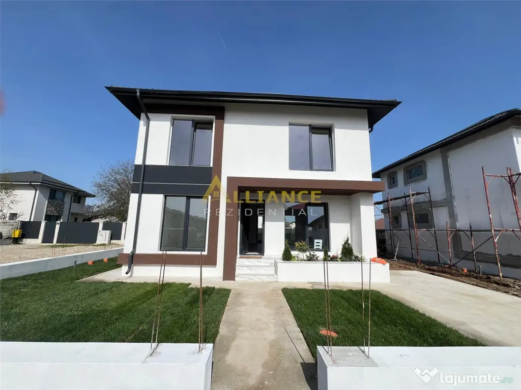 Vila Individuala - 4 camere - 3 bai-teren -320-600 M de STV