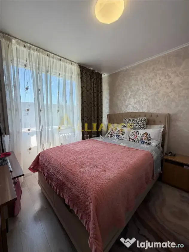 Exclusivitate | Apartament 4 camere decomandat, 81.5 mp, 2 b