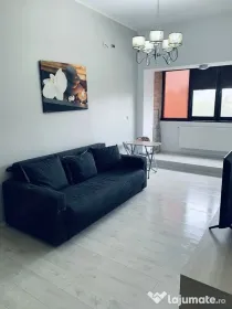 De inchiriat apartament cu o camera Centru, 280 euro