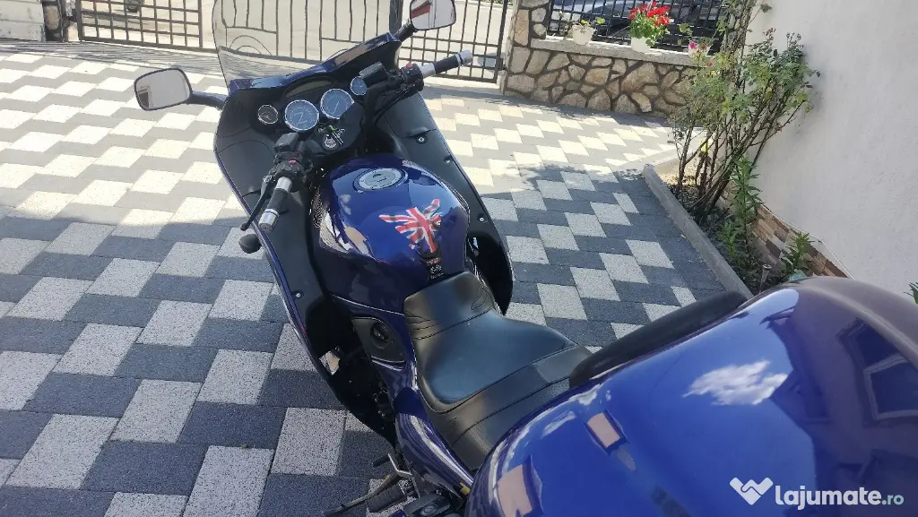 Triumph Trophy 1200