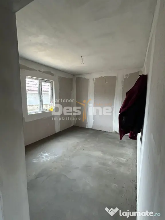 Casă nouă cu mansardă, 4 dormitoare, la cheie – 160 mp