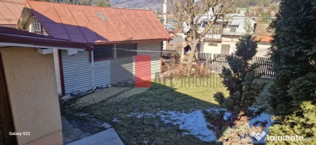 CASA DE VANZARE IN BUSTENI- POIANA TAPULUI