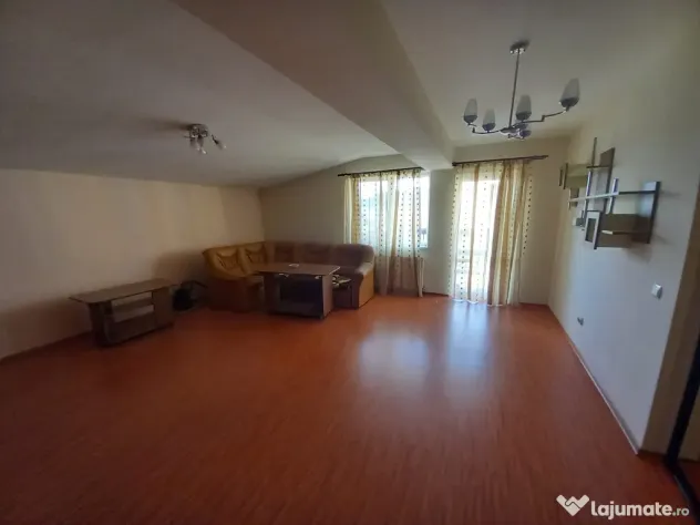 Inchiriez apartament 2 camere decomandat parcare terasa str. Aviator Mihai Berbecariu